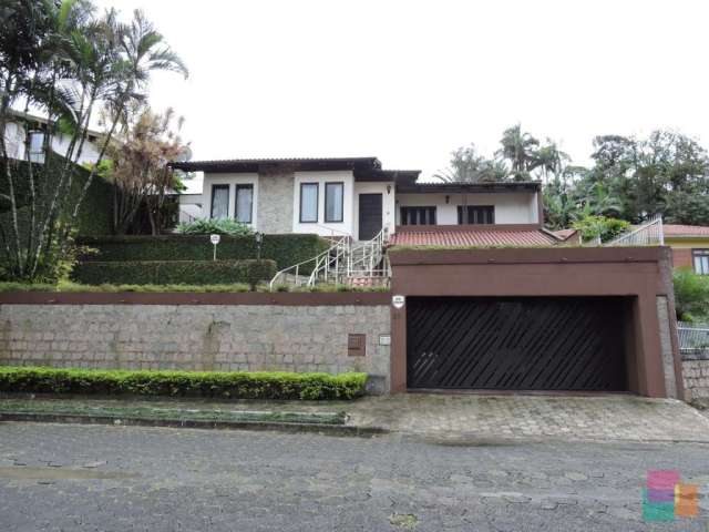 Casa com 4 quartos à venda na Rua Comendador Araújo, 0, Bom Retiro, Joinville por R$ 950.000