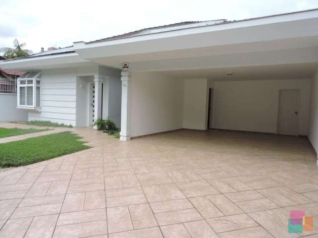 Casa comercial com 4 salas à venda na Rua Campo Alegre, 0, Glória, Joinville por R$ 2.150.000