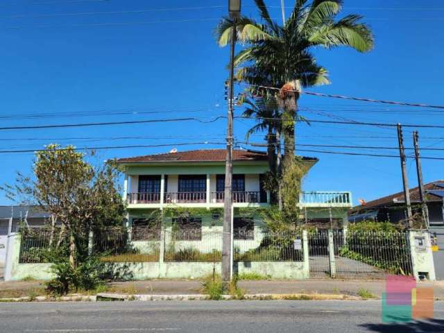 Casa com 5 quartos à venda na Rua Inácio Bastos, 0, Bucarein, Joinville por R$ 1.500.000