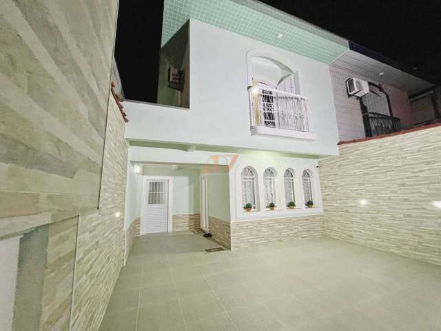 Casa com 3 quartos à venda na Rua São Bernardo, Boqueirão, Praia Grande, 122 m2 por R$ 899.000