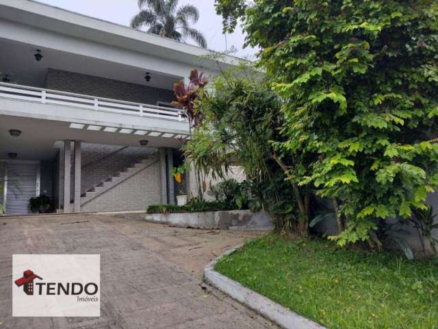 Casa com 3 dormitórios à venda, 245 m² por R$ 890.000,00 - Centro Alto - Ribeirão Pires/SP