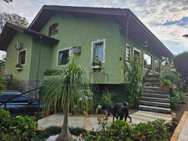 Casa com 3 dormitórios à venda, 265 m² por R$ 1.900.000 - Jardim Tapajós - Atibaia/SP