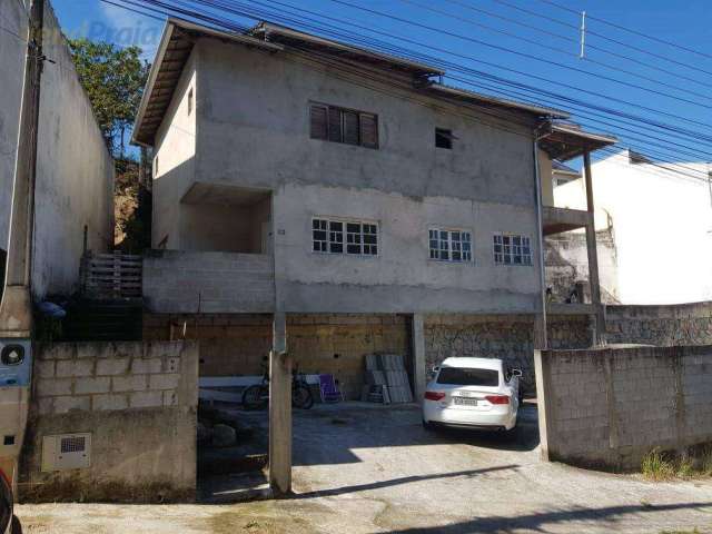 Casa com 3 dormitórios à venda, 180 m² por R$ 650.000,00 - Porto Grande - São Sebastião/SP