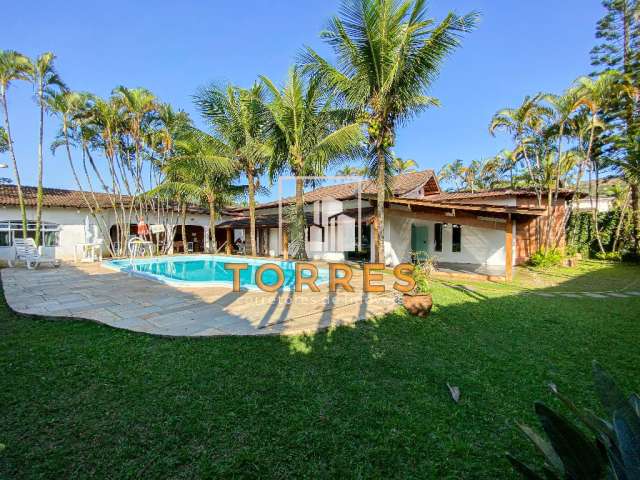 Casa com 4 quartos na Rua das Macieiras, 136, Balneário Praia do Pernambuco, Guarujá - SP - ID: 11673225 | Chaves na Mão Casa com 4 quartos na Rua das Macieiras, 136, Balneário Praia do Pernambuco, Guarujá - SP - ID: 11673225 | Chaves na Mão
