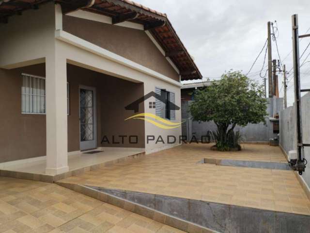 Casa com 3 quartos à venda na RUA JAGUARIÚNA, 296, Jardim Blumenau, Artur Nogueira por R$ 520.000