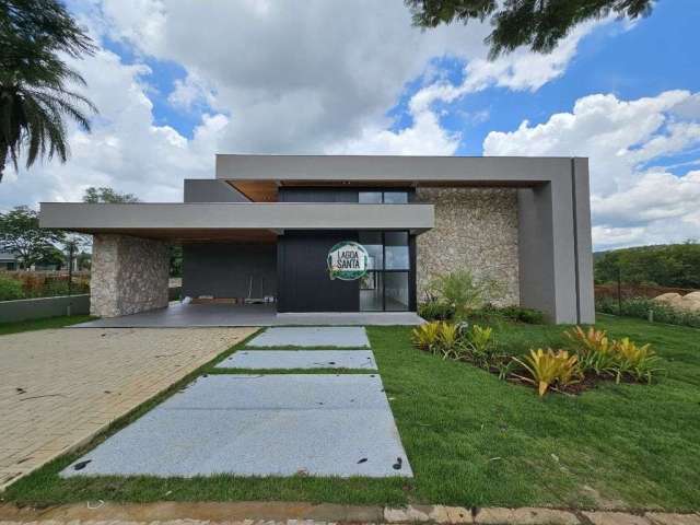 Casa com 4 dormitórios à venda, 306 m² por R$ 3.200.000,00 - Condomínio Vitória Golf Residence - Lagoa Santa/MG