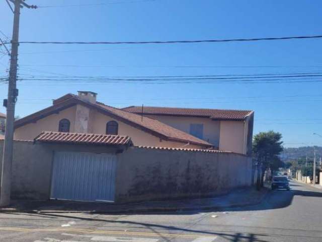 Casa com 2 quartos à venda na Vila Santa Terezinha, Várzea Paulista  por R$ 580.000