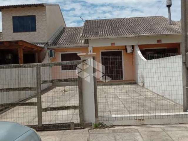 Casa em condomínio fechado com 2 quartos à venda na Manoel Braz De Lima, 4186, Salinas, Cidreira, 65 m2 por R$ 175.000