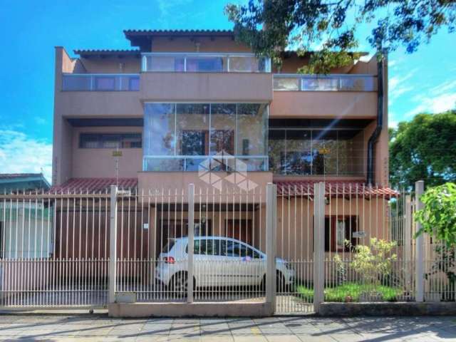 Casa em condomínio fechado com 5 quartos à venda na Rua Doutor Barcelos, 2708, Tristeza, Porto Alegre, 324 m2 por R$ 1.200.000