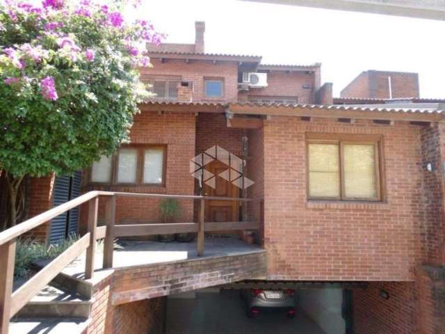 Casa em condomínio fechado com 4 quartos à venda na Rua Bazilio Pellin Filho, 900, Vila Conceição, Porto Alegre, 400 m2 por R$ 1.590.000