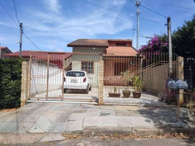 Casa com 3 dormitórios à venda, 110 m² por R$ 295.000,00 - Porto Verde - Alvorada/RS