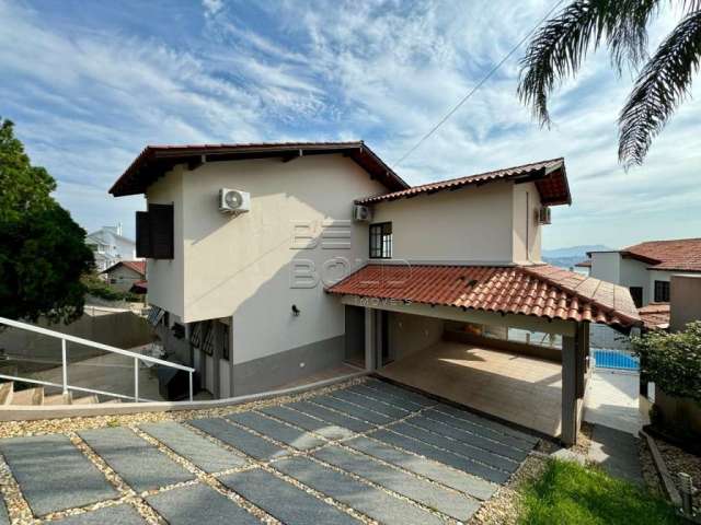 Casa com 3 quartos à venda na Rua Alberto Beck, 209, Itaguaçu, Florianópolis por R$ 1.490.000