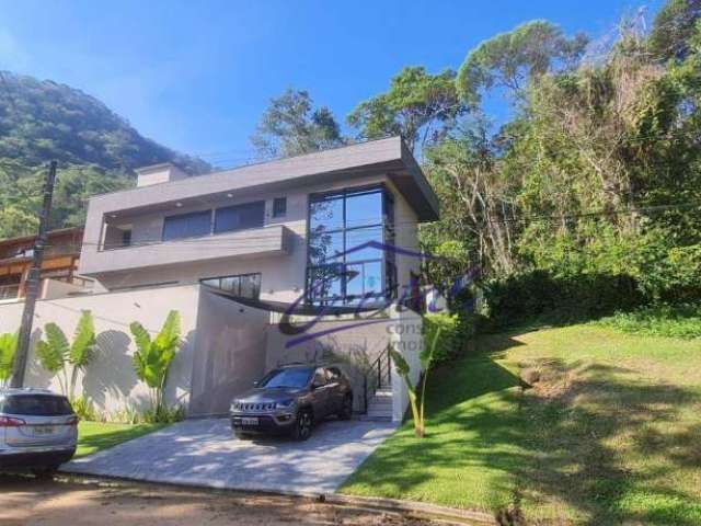 Casa com 4 dormitórios à venda, 230 m² por R$ 2.600.000,00 - Lagoinha - Ubatuba/SP