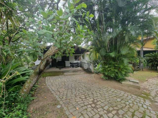 Casa à venda, 338 m² por R$ 499.900,00 - Badu - Niterói/RJ