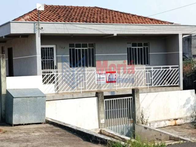 Casa com 3 quartos à venda na Rua das Figueiras, 142, Jardim das Graças, Colombo, 60 m2 por R$ 490.000