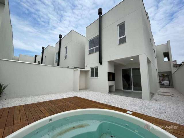 Sobrado com 3 dormitórios à venda, 154 m² por R$ 1.200.000,00 - São João - Itajaí/SC