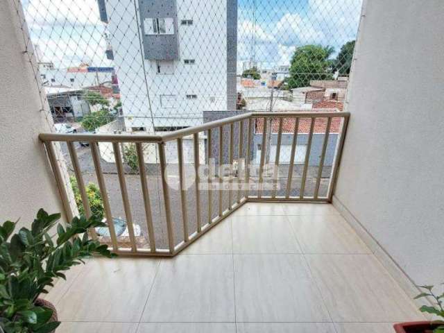 Apartamento para aluguel, 3 quartos, 1 suíte, 2 vagas, Brasil - Uberlândia/MG