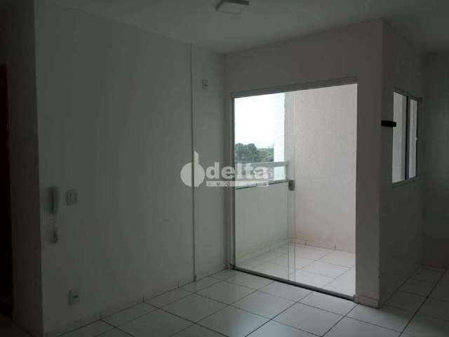 Apartamento à venda, 2 quartos, 1 suíte, 1 vaga, Residencial Lago Azul - Uberlândia/MG