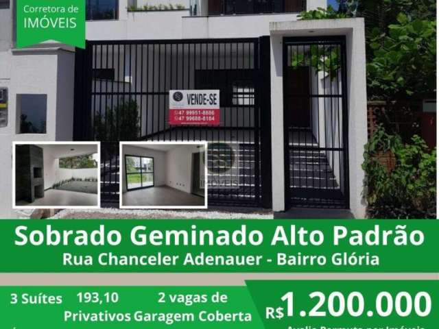 Sobrado à venda no bairro Glória - Joinville/SC