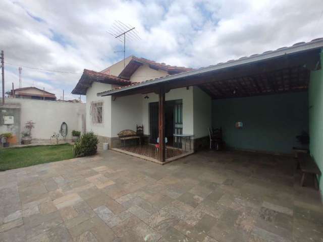 Casa para venda em Ribeirão das Neves bairro Centro