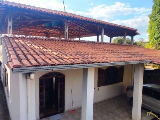 Casa com 3 quartos à venda na Rua José Cornélio dos Santos, 1083, Santinho, Ribeirão das Neves por R$ 269.000