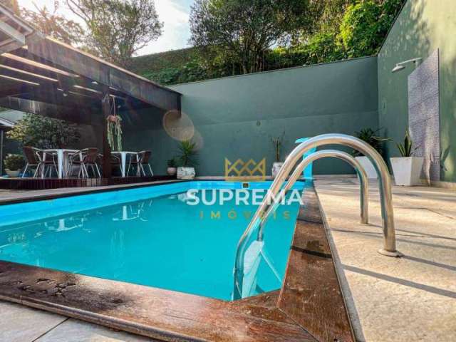 Casa com 4 dormitórios, piscina, área gourmet à venda, 157 m² por R$ 1.000.000 - Anita Garibaldi - Joinville/SC