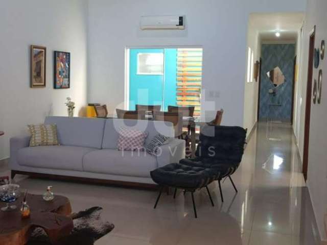 Casa com 3 quartos à venda na Rua Joaquim da Silva Moreira, 5, Jardim Pinheiros, Valinhos, 162 m2 por R$ 1.150.000