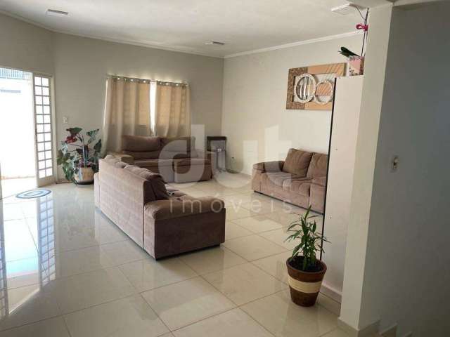 Casa com 4 quartos à venda na Rua Manoel de Souza, 272, São Luiz, Paulínia, 320 m2 por R$ 954.000