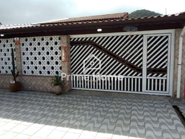 Casa com 5 quartos à venda no Itaóca, Mongaguá , 250 m2 por R$ 600.000