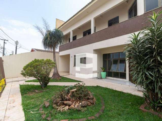Casa com 6 dormitórios à venda, 370 m² por R$ 750.000,00 - Vila Agari - Apucarana/PR