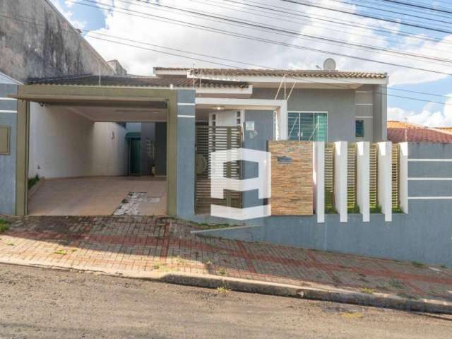 Casa com 3 dormitórios à venda, 220 m² por R$ 680.000,00 - Jardim Presidente Kennedy - Apucarana/PR