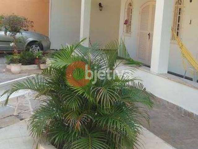 Casa com 3 dormitórios à venda, 450 m² por R$ 1.300.000,00 - Vila Nova - Cabo Frio/RJ