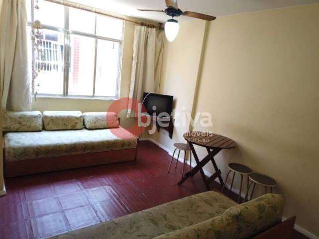 Apartamento com 2 dormitórios à venda, 60 m² por R$ 370.000,00 - Centro - Cabo Frio/RJ