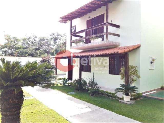 Casa com 3 dormitórios à venda, 136 m² por R$ 670.000,00 - Portinho - Cabo Frio/RJ