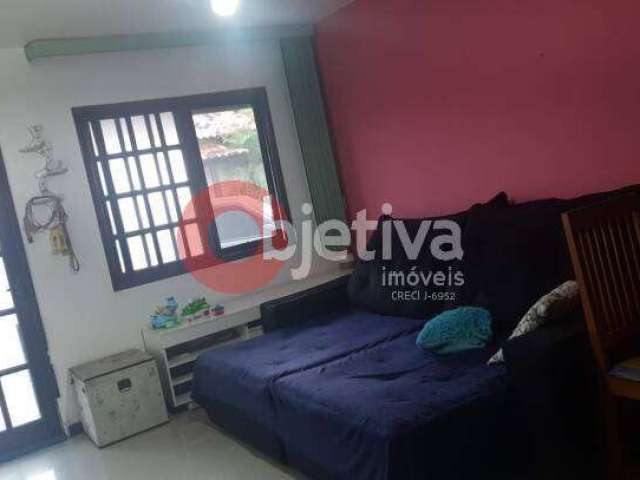 Casa com 2 dormitórios à venda, 70 m² por R$ 370.000,00 - Ogiva - Cabo Frio/RJ