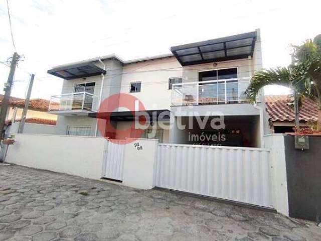 Casa com 3 dormitórios à venda, 124 m² por R$ 630.000,00 - Fluminense - São Pedro da Aldeia/RJ