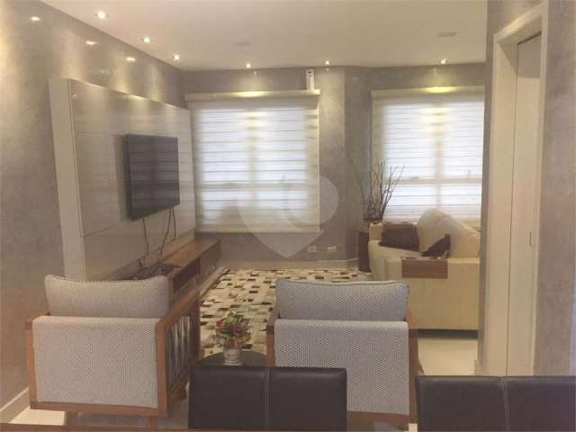 Casa em condomínio fechado com 3 quartos à venda na Avenida Santa Inês, 3266, Jardim Peri, São Paulo, 240 m2 por R$ 1.700.000