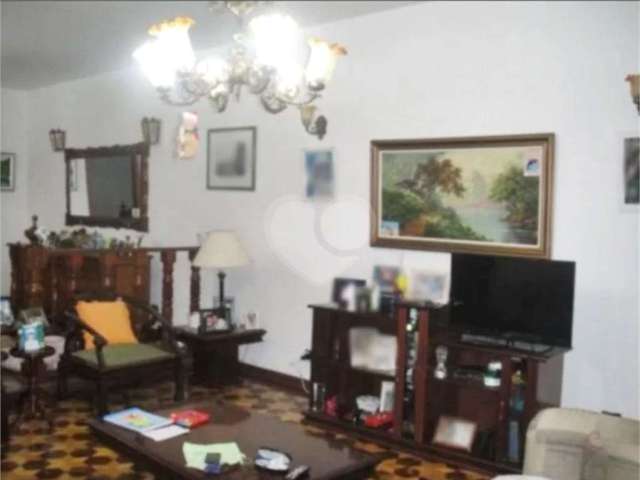 Casa com 2 quartos para alugar na Rua Itapeti, 692, Vila Gomes Cardim, São Paulo, 226 m2 por R$ 10.000