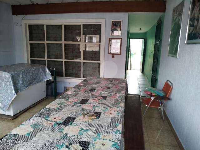 Casa com 3 quartos à venda na Rua Ana Clélia Rodrigues, 247, Pestana, Osasco, 127 m2 por R$ 570.000