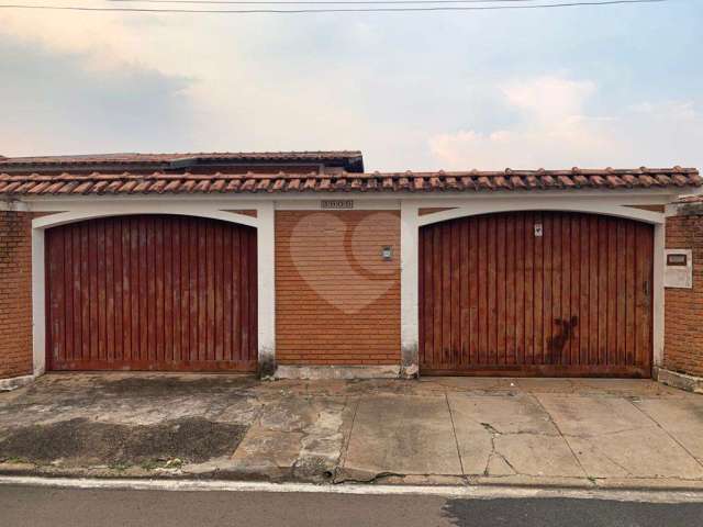 Casa com 2 quartos à venda na Avenida Doutor Carlos Botelho, 3505, Vila Deriggi, São Carlos, 312 m2 por R$ 750.000