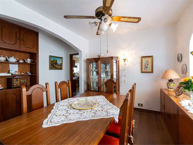 Casa com 4 quartos para alugar na Rua Jandiro Joaquim Pereira, 410, Jardim Leonor, São Paulo, 310 m2 por R$ 8.000