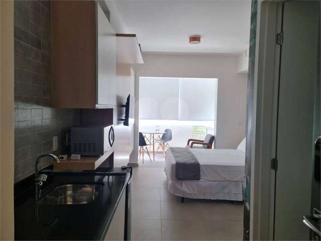 Apartamento com 1 quarto para alugar na Rua Girassol, 1280, Vila Madalena, São Paulo, 25 m2 por R$ 5.200