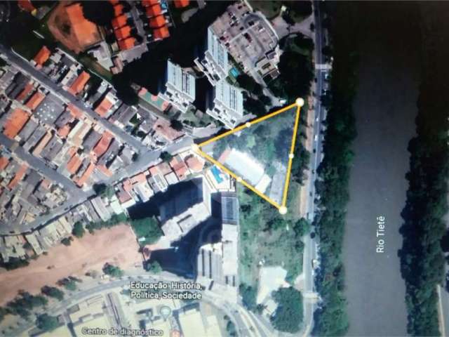Terreno à venda na Rua Sol, 278, Jardim Tupanci, Barueri, 3500 m2 por R$ 17.000.000