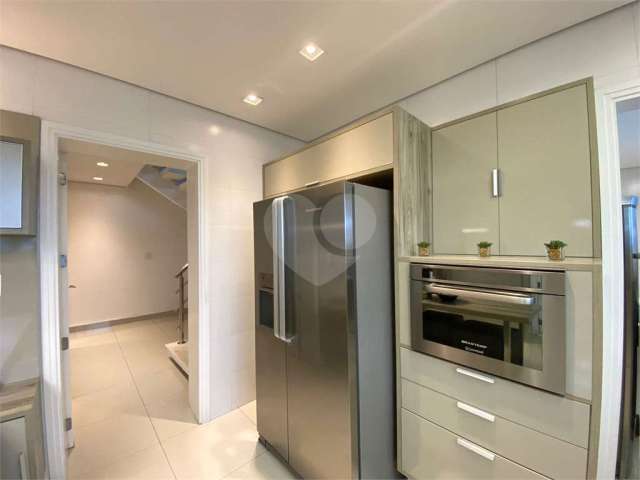 Apartamento com 5 quartos para alugar na Avenida Presidente Wilson, 31, Gonzaga, Santos, 886 m2 por R$ 50.000