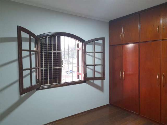 Casa com 4 quartos à venda na Rua Antonieta Altenfelder, 138, Jardim Guapira, São Paulo, 401 m2 por R$ 999.000