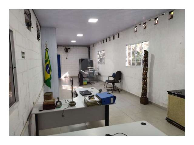 Apartamento para alugar na Rodovia Fernão Dias, Km 82, Parque Edu Chaves, São Paulo, 1075 m2 por R$ 40.000