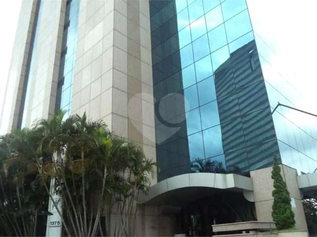 Casa comercial para alugar na Avenida Eusébio Matoso, 1375, Pinheiros, São Paulo, 775 m2 por R$ 65.875