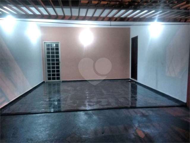 Casa com 3 quartos à venda na Avenida Eliza Gonzales Rabello, 370, Jardim Nova Santa Paula, São Carlos, 136 m2 por R$ 595.000