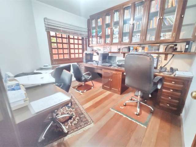 Casa com 4 quartos à venda na Rua Doutor Renato Pacheco Braga, 210, Jardim Tranqüilidade, Guarulhos, 380 m2 por R$ 1.600.000