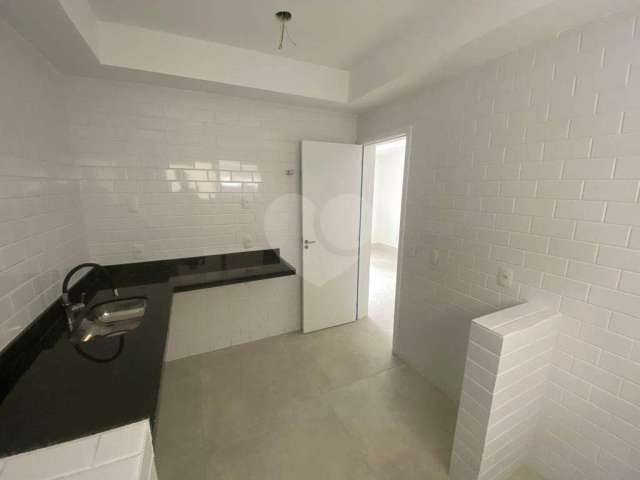 Casa em condomínio fechado com 3 quartos à venda na Rua Bahia, 124, Gonzaga, Santos, 162 m2 por R$ 852.000